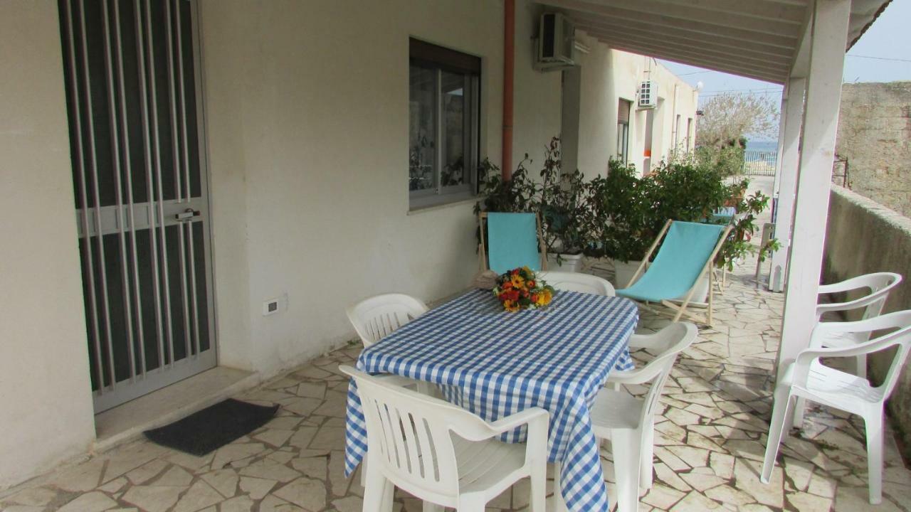 Appartamento Spiaggia Playa 卡斯泰拉马莱 外观 照片