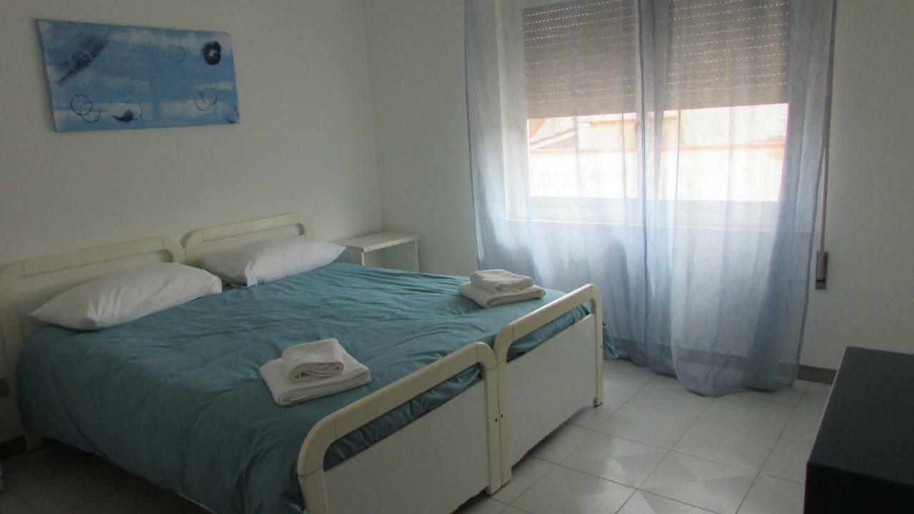 Appartamento Spiaggia Playa 卡斯泰拉马莱 外观 照片