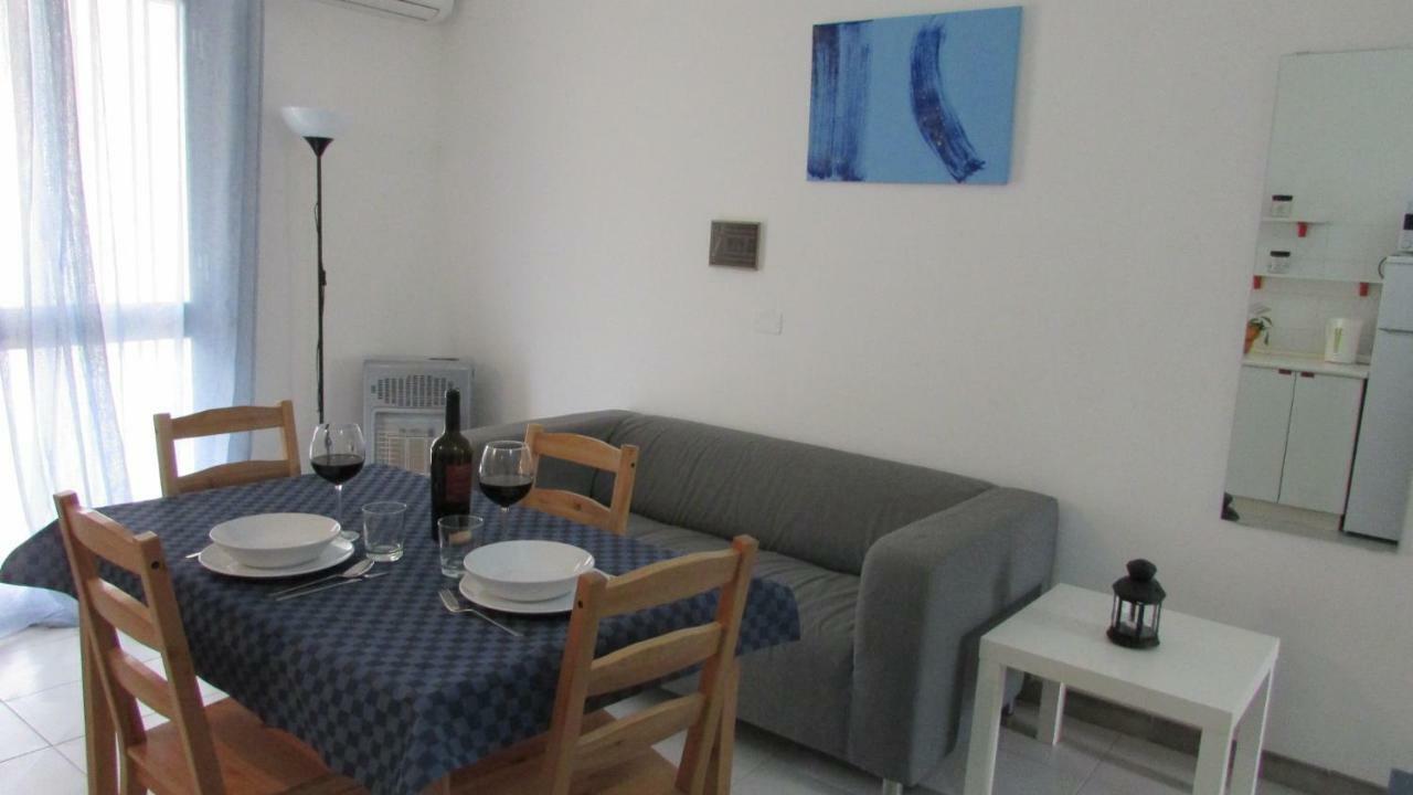 Appartamento Spiaggia Playa 卡斯泰拉马莱 外观 照片