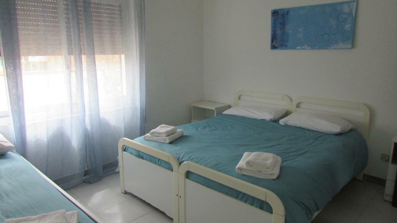 Appartamento Spiaggia Playa 卡斯泰拉马莱 外观 照片