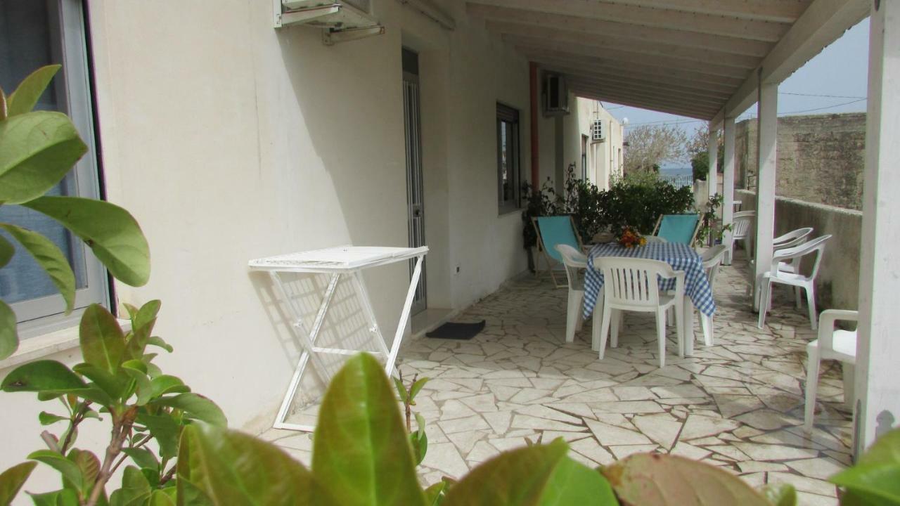 Appartamento Spiaggia Playa 卡斯泰拉马莱 外观 照片
