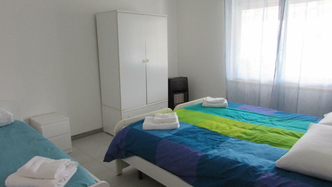 Appartamento Spiaggia Playa 卡斯泰拉马莱 外观 照片